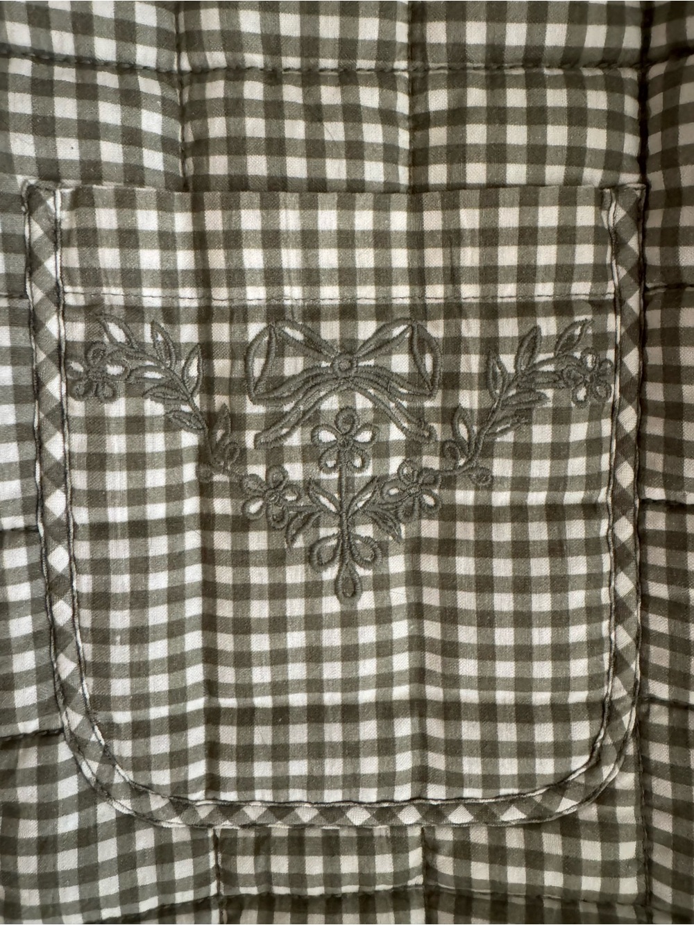 Damson Madder Reversible Gingham Arte Gilet - Picture 4 of 6